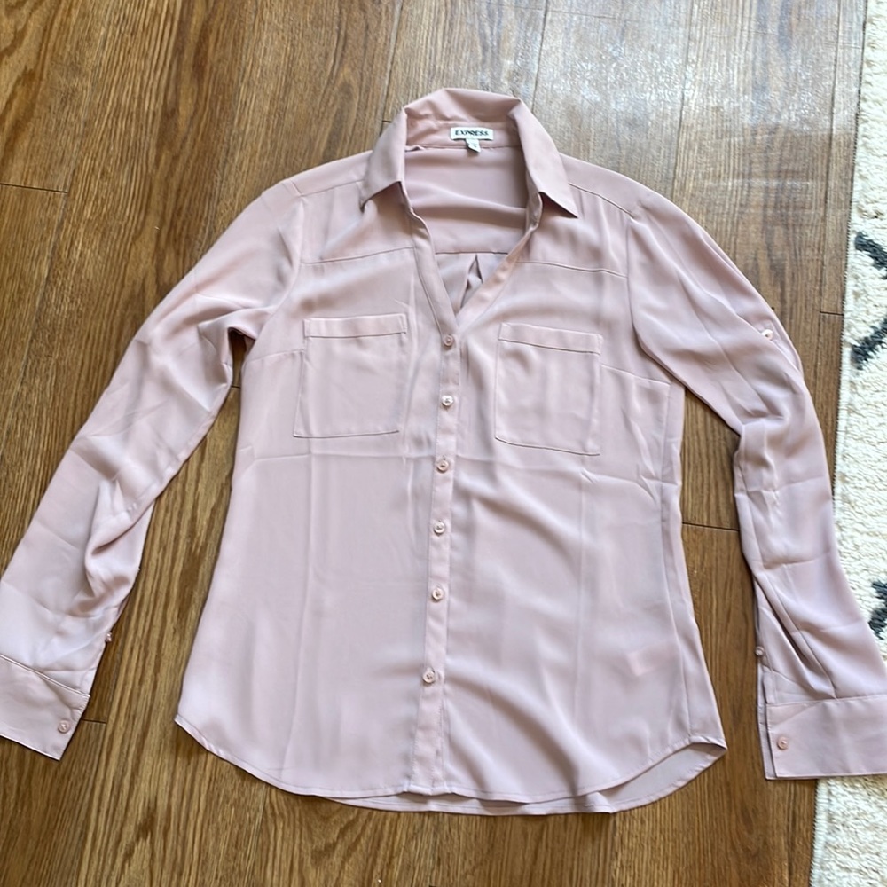 Perfect condition button down Express Blouse